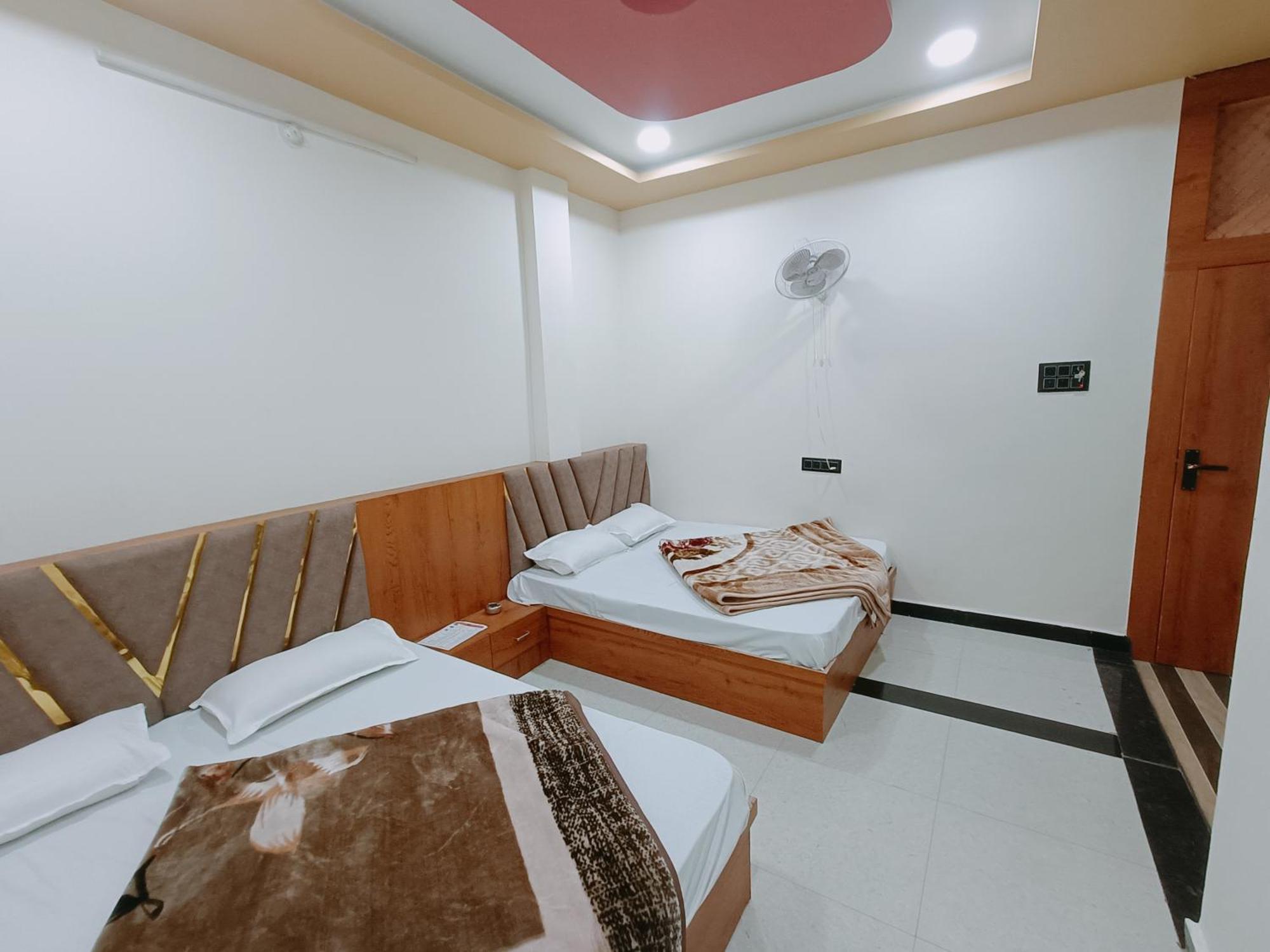 Hotel Shreem Ujjain Eksteriør bilde